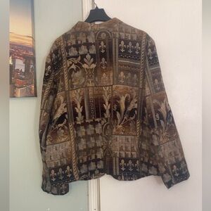 ❤️❤️ Vintage Tapestry Jacket with Fleur-de-Lis Pattern